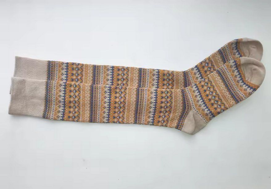 Socken: 5x Paar hohe Socken Retro Harajuku Stil - chaussettes hautes – Neu und originalverpackt aus Bussigny von NATURALO