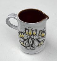 Pot à eau artisanal en porcelaine, 1970 environ.