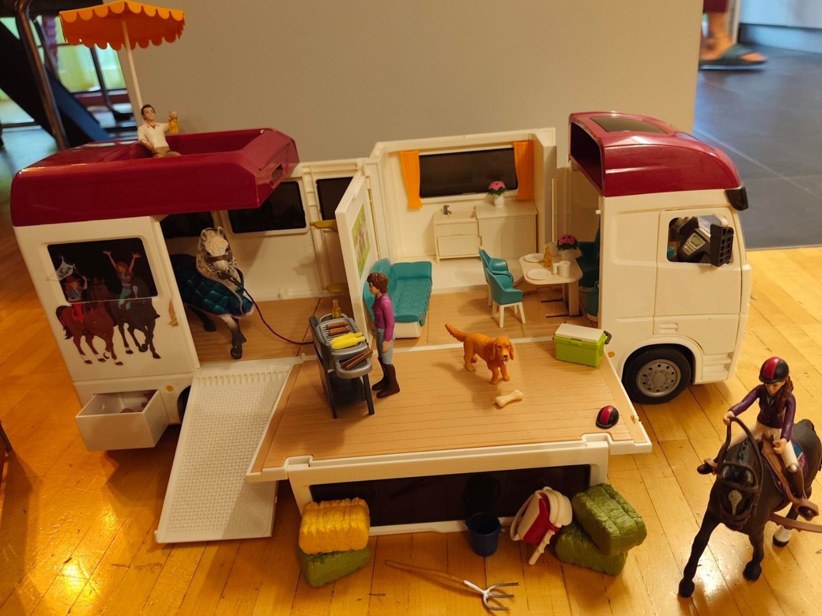Schleich Giocattoli: Schleich 42619 Pferdetransporter – Usato da Elsau venduto da Chaefer32 1