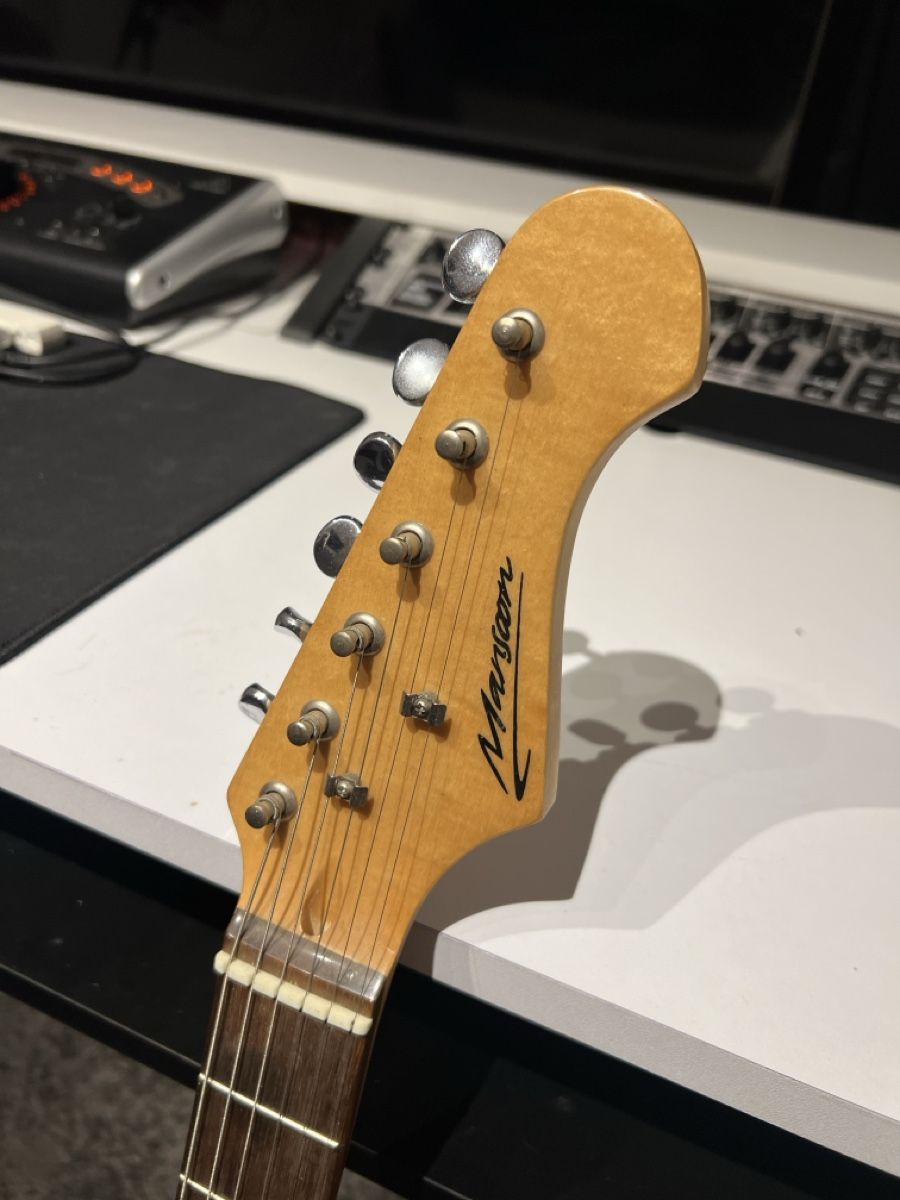 Instruments de musique: Mansoon E - Gitarre – D'occasion à Schaffhausen par davide.wav1 1