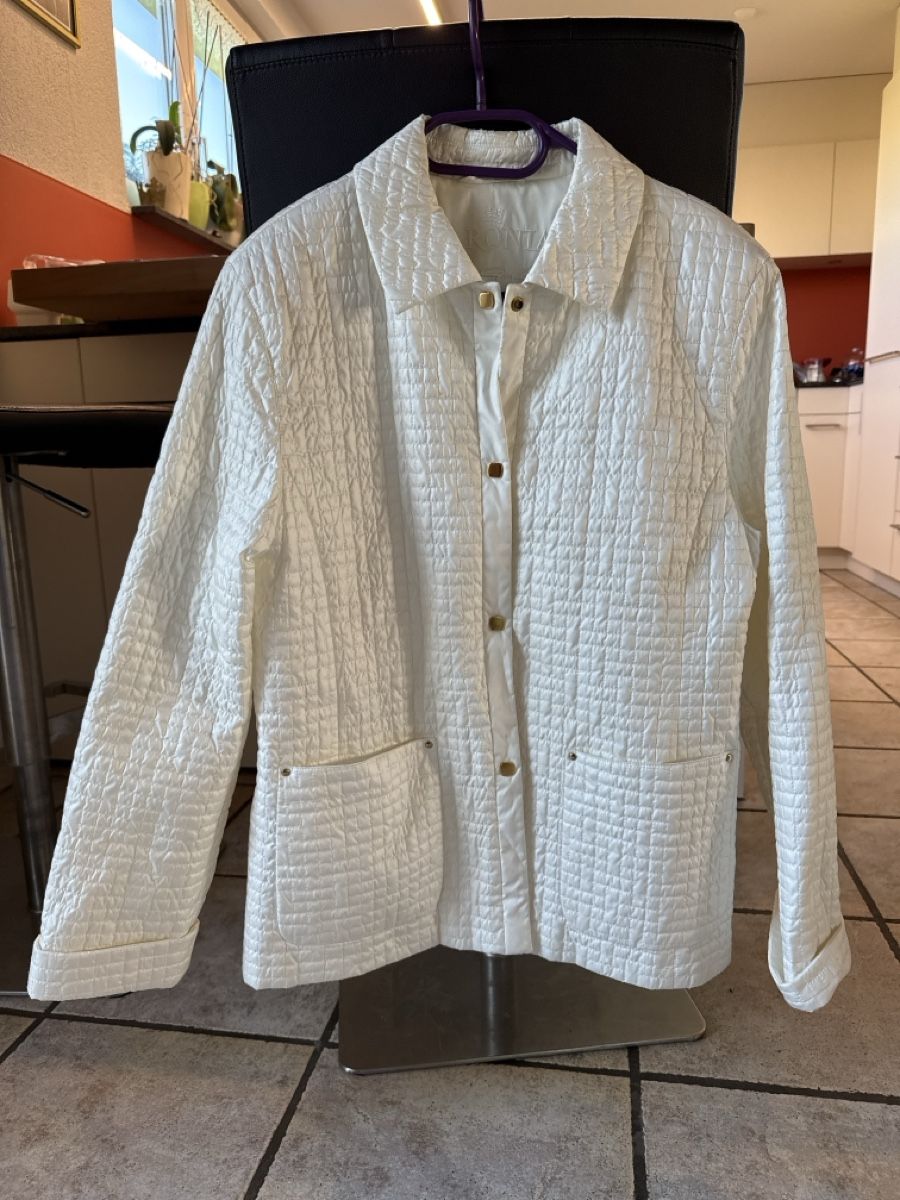 Giacche: Damen Jacke Grösse 40 weiss – Usato da Dettighofen (Lengwil) venduto da Dolol