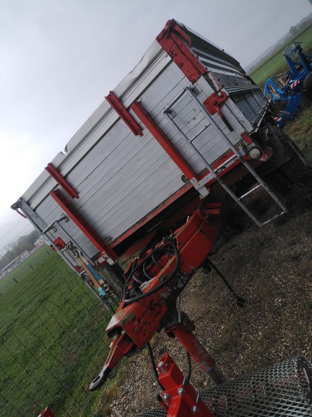 Autoribaltabili: Lkw Kipper  – Usato da Deitingen venduto da RK68