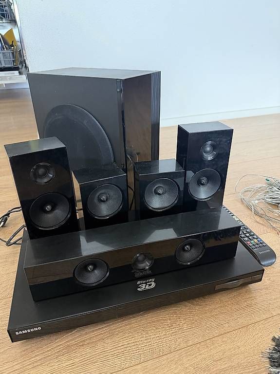 Systèmes audio & multimédias: Samsung HT-E5500 – D'occasion à Gordola par Lokimaster