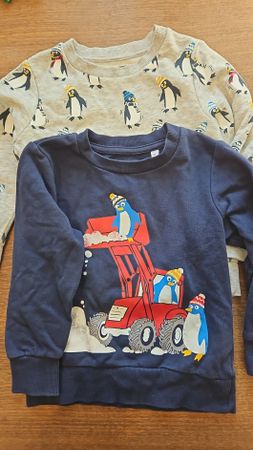 2 Kinder Pullover Pinguin Motiv blau grau Grösse 92