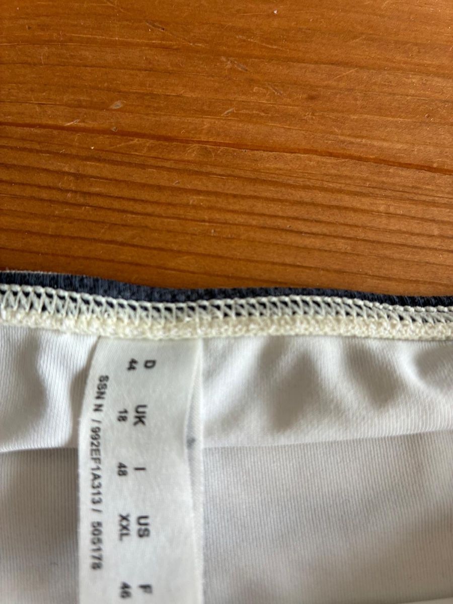 Esprit Kleiderpakete: Bikinis Esprit Grösse 42B – Gebraucht aus Rotkreuz von ZG6343 4