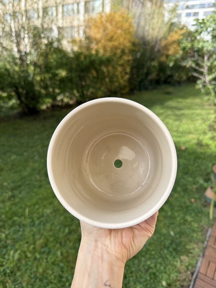 Blumentöpfe: Decorative Ceramic Plant Pot White – Gebraucht aus Zürich von lav_5zdy 3