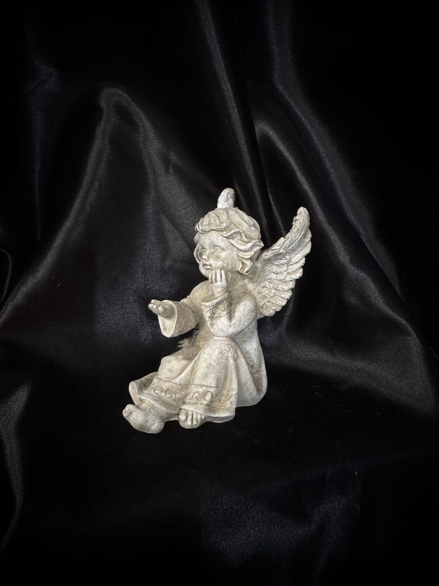 Tutte le decorazioni: Angel figurine, decorative, used – Usato da Bern venduto da NOKOMETA 1