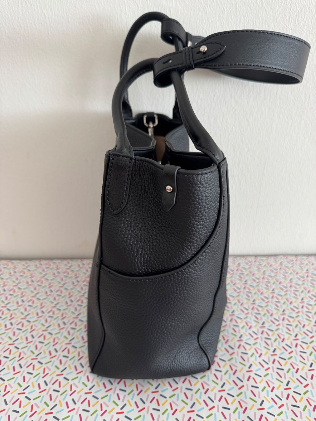 Sacs femmes: Sac seau cuir noir neuf – D'occasion à Carouge GE par Myr_hbt9 3