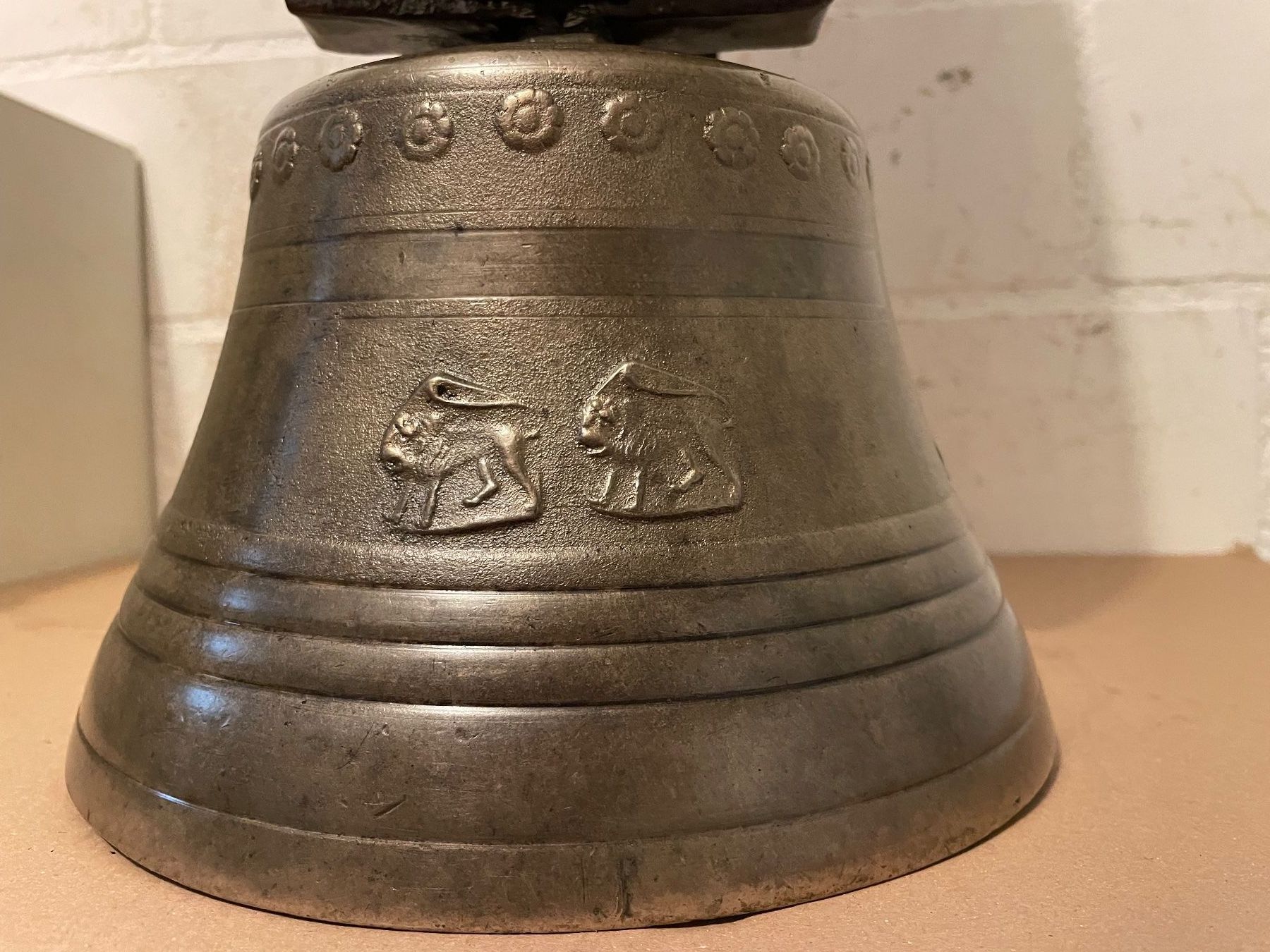 Glocken & Treicheln: Alte Glocke ab 1.00 Fr. – Gebraucht aus Birrhard von magisto52 7
