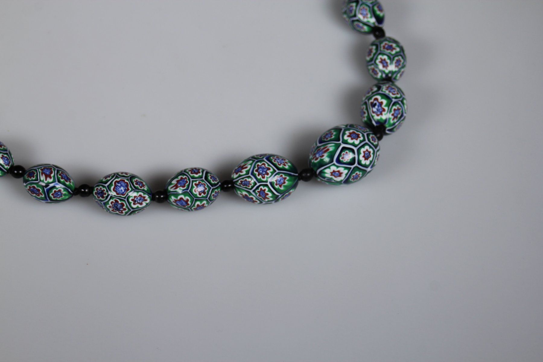Murano Catenine: Murano Millefiori Glasperlenkette – Usato da Basel venduto da IRMAundFRED 3