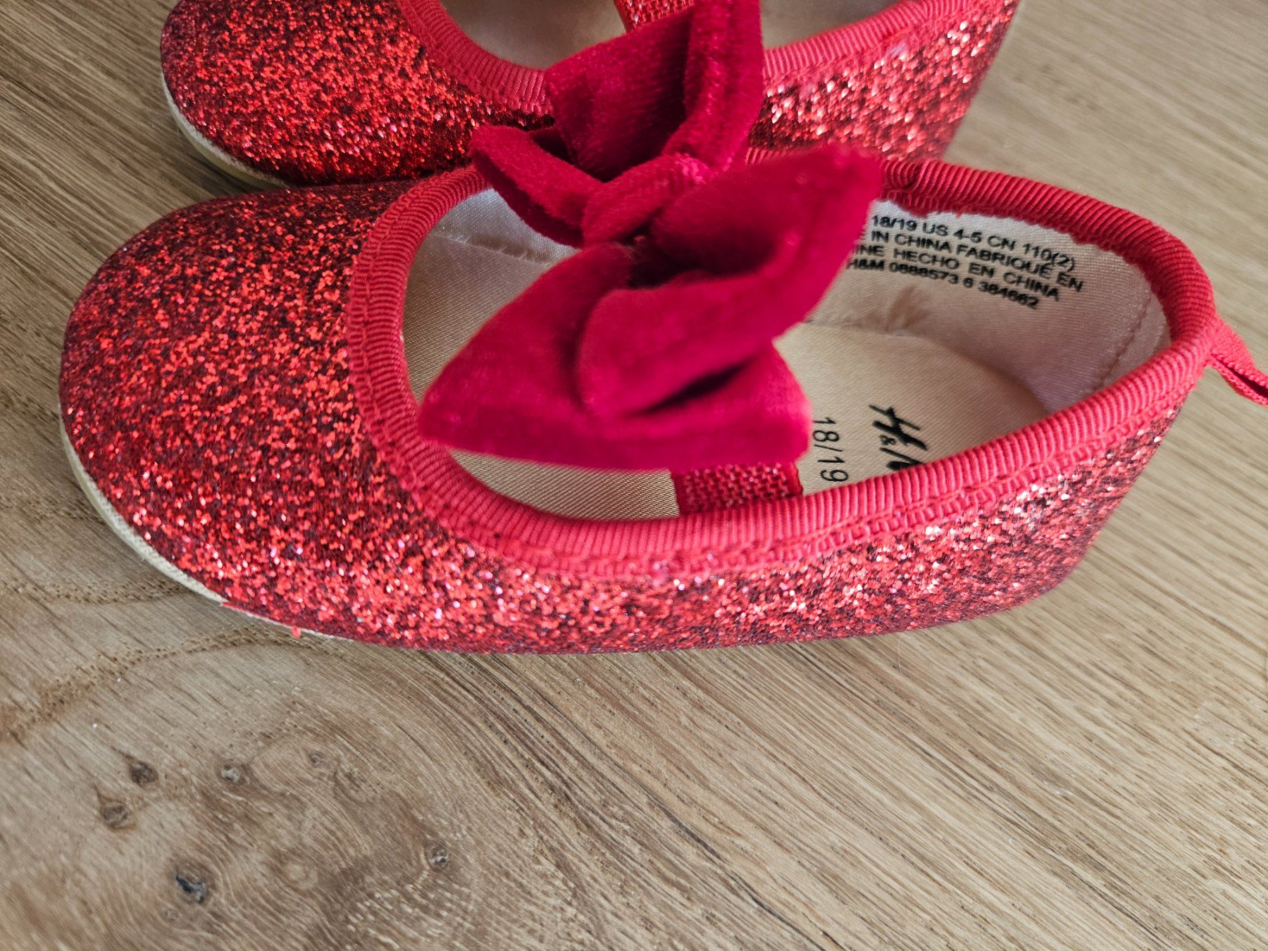 H&M Scarpe per ragazzi: Ballerinas im Glitzer-Look – Usato da Cham venduto da gr80 2