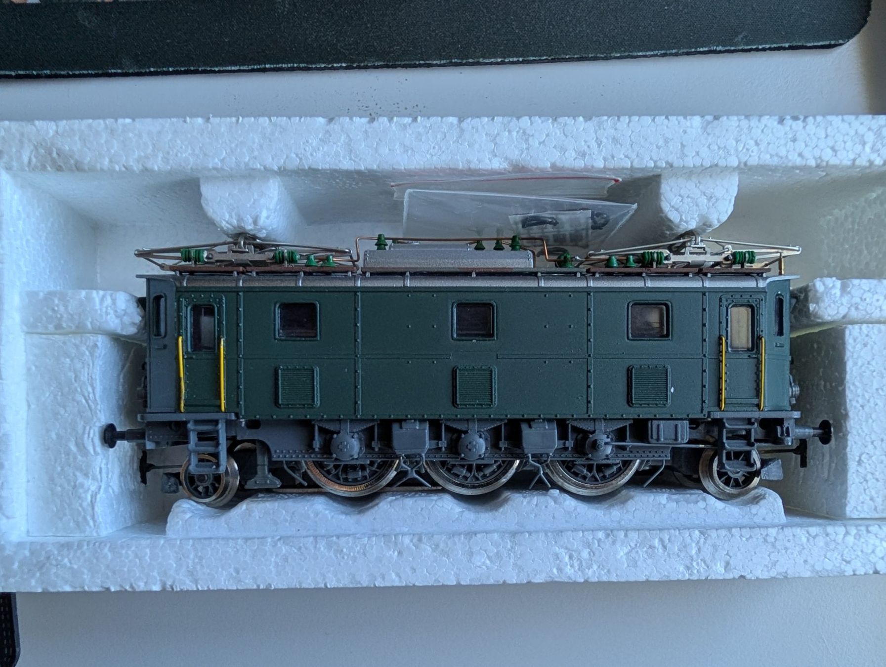 Roxy Modellini di ferrovie: Ae 3/5 Roxy 10070 AC Analog – Difettoso da Otelfingen venduto da Jhonny89