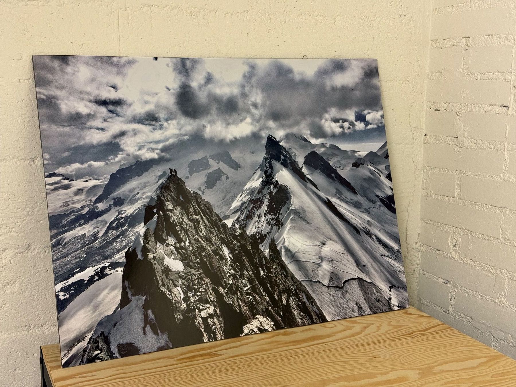 Poster & Bilder: Bild Bergsteiger auf dem Breithorn – Gebraucht aus Zürich von amuedespacher