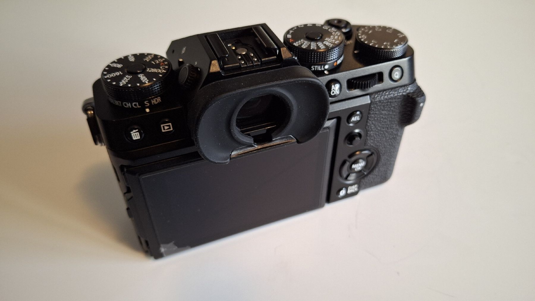 Fujifilm Fotocamera: Fujifilm X-T5 – Usato da Rorbas venduto da Capricorn63 2