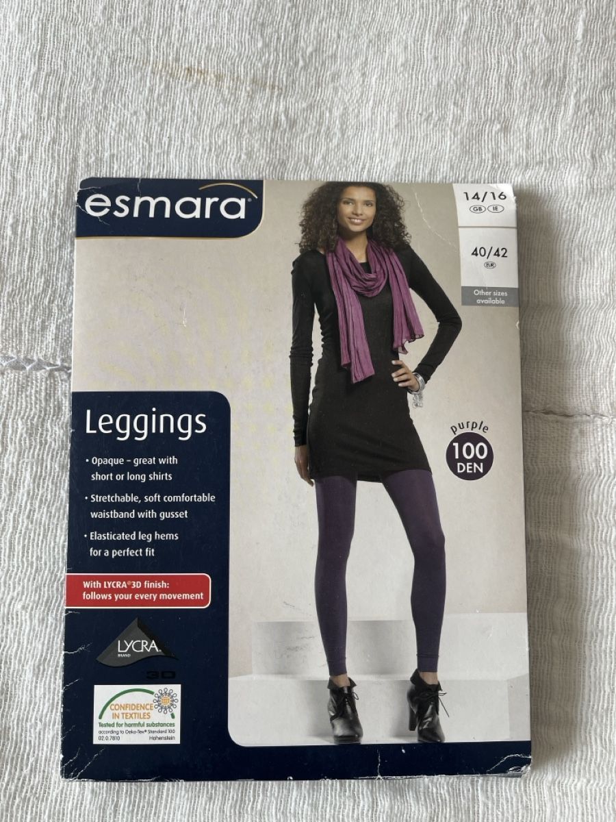 Leggings: Neue lila Leggins 40/42 – Nuovo e nell'imballaggio originale da Aesch BL venduto da shuja01