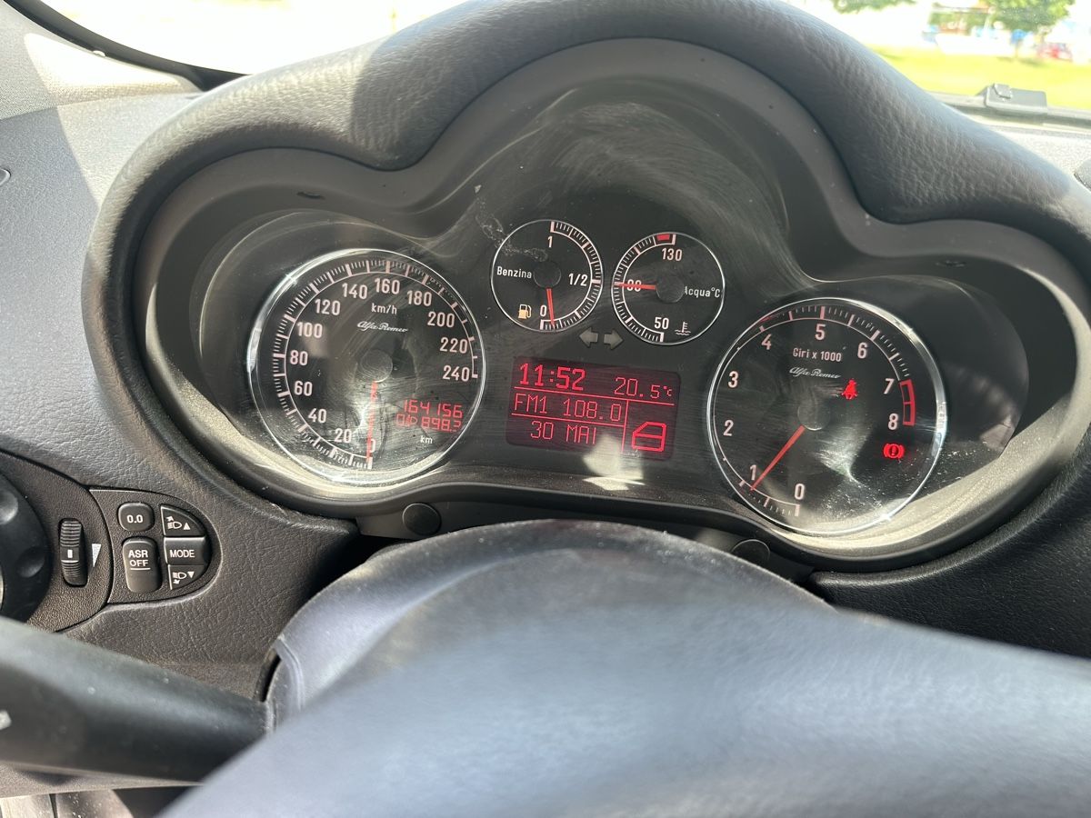 Automobili: Alfa Romeo 147 – Usato da Baar venduto da dan_pq75 4