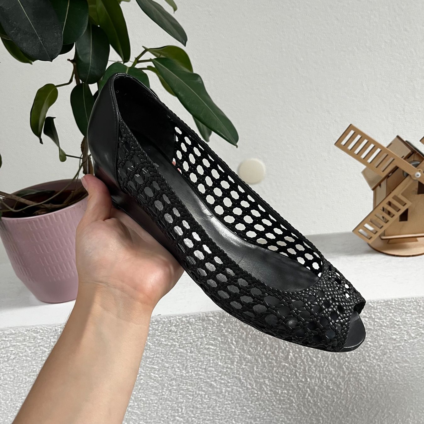 Stuart Weitzman Chaussures femmes: Stuart Weitzman Πumps, schwarz, Gr. 40 – D'occasion à Dietikon par coolstory
