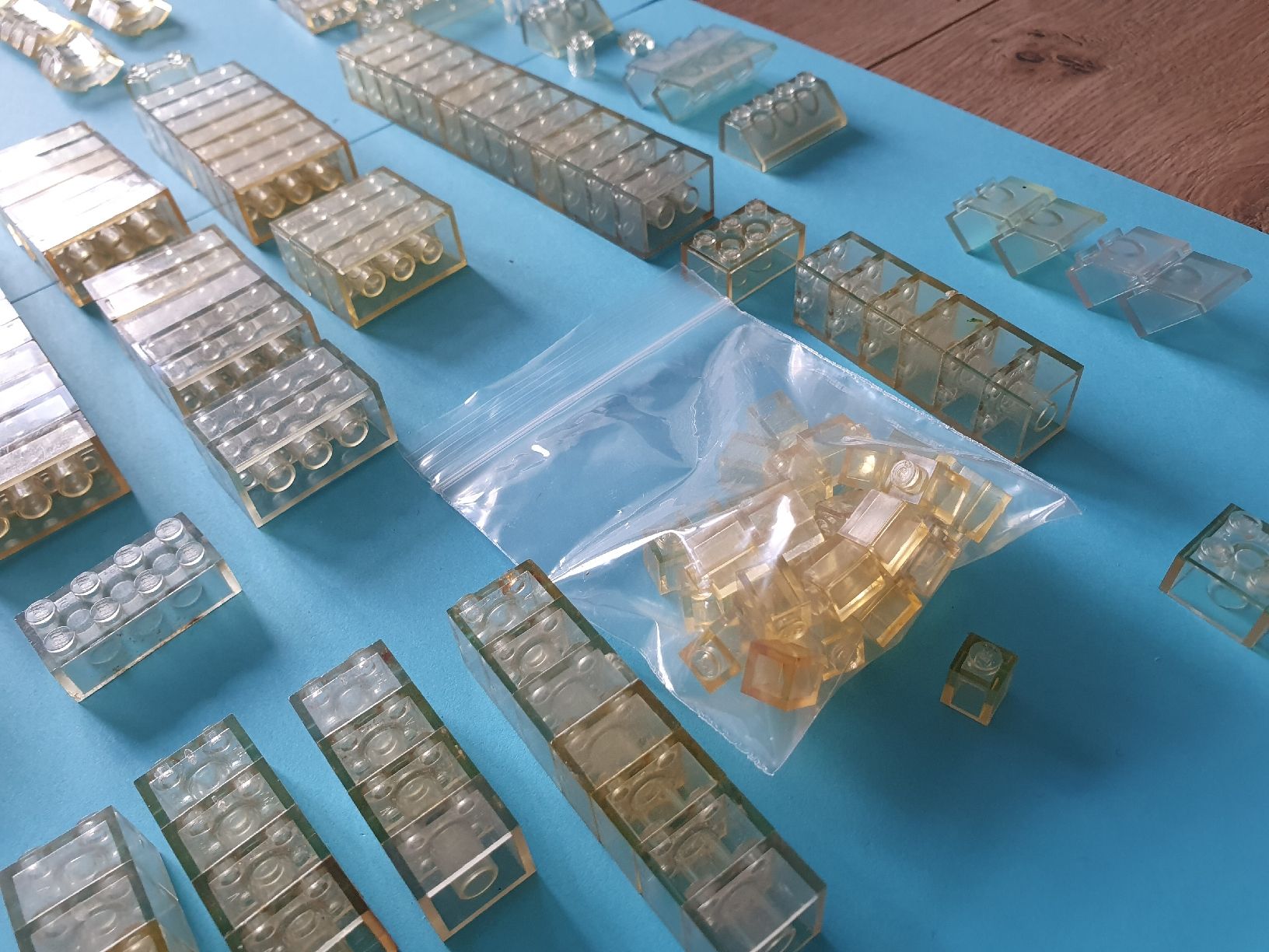 Lego Kit di costruzioni: PLUS DE 300 BRIQUES LEGO TRANSPARENTES – Usato da Biel/Bienne venduto da Hydrox1974 5