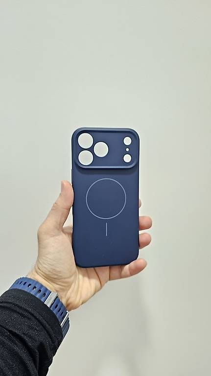 Cover & Protezioni schermo: Coque pour iPhone 17 pro max – Nuovo e nell'imballaggio originale da Martigny venduto da IB_Store