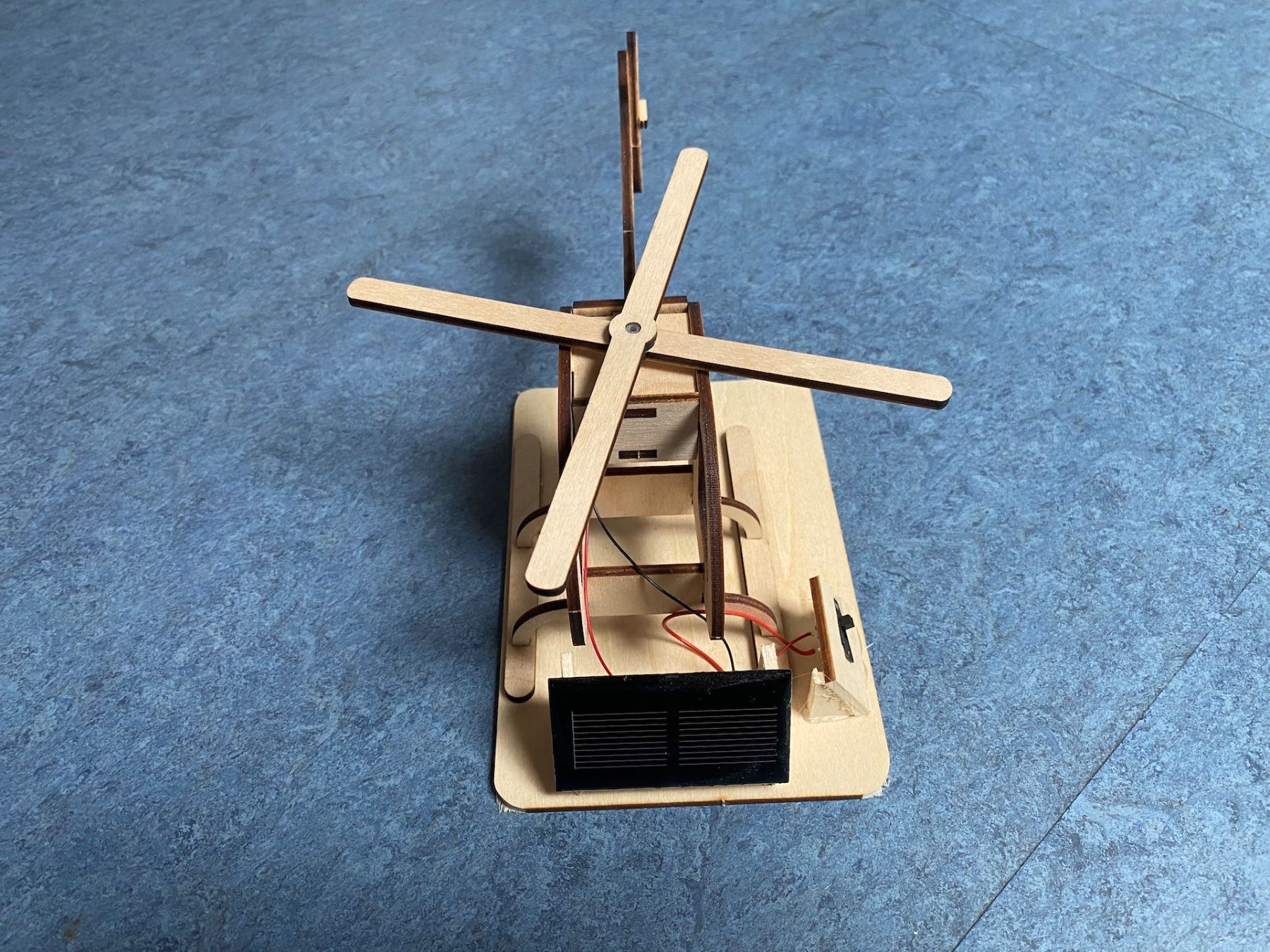 Kit di modellismo & Modellini statici: Solar Modell Helikopter – Usato da Römerswil LU venduto da Horst111 1