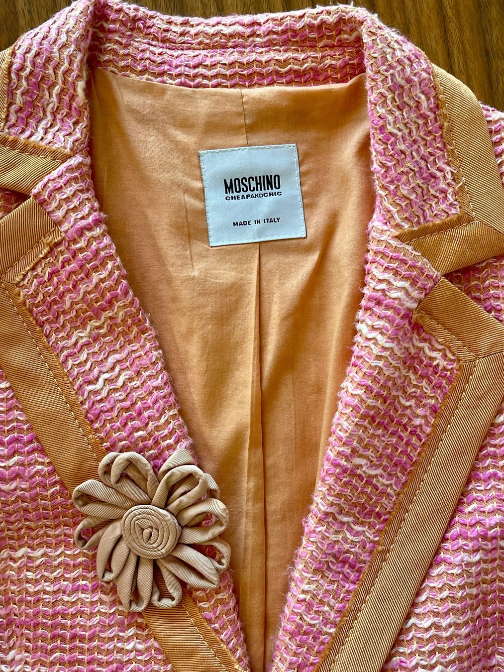 Moschino Vestes: Blazer Damen Moschino – D'occasion à Baar par Elle_68 2