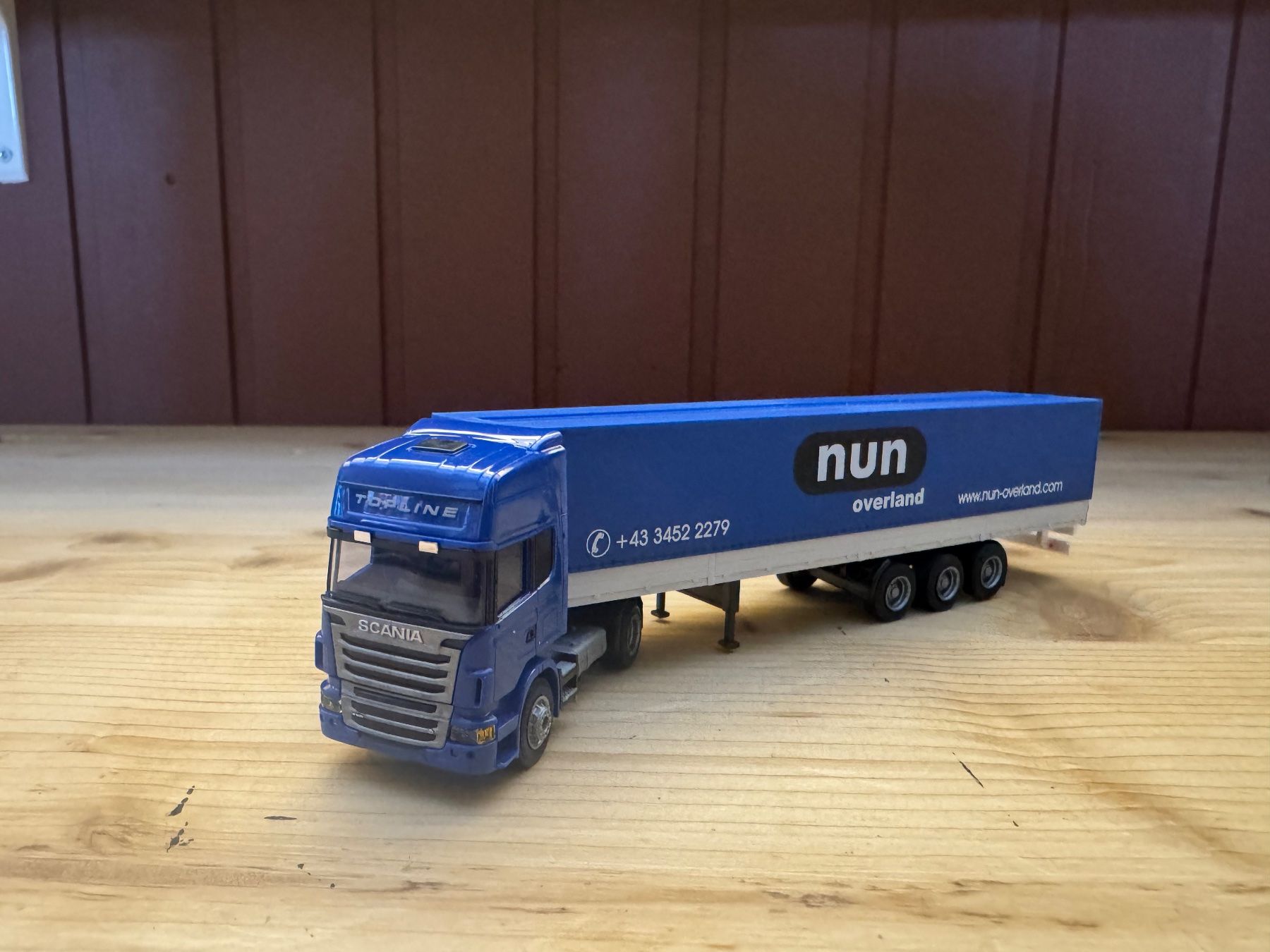 AWM Kit di modellismo & Modellini statici: 2 LKW's Modell 1:87 – Nuovo e nell'imballaggio originale da Klarsreuti venduto da Sbirolipiero 2