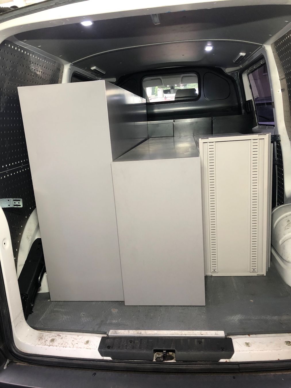 VW Veicoli commerciali: VW T6.1 Transporter Diesel – Usato da Bad Ragaz venduto da ayl_68jc 9