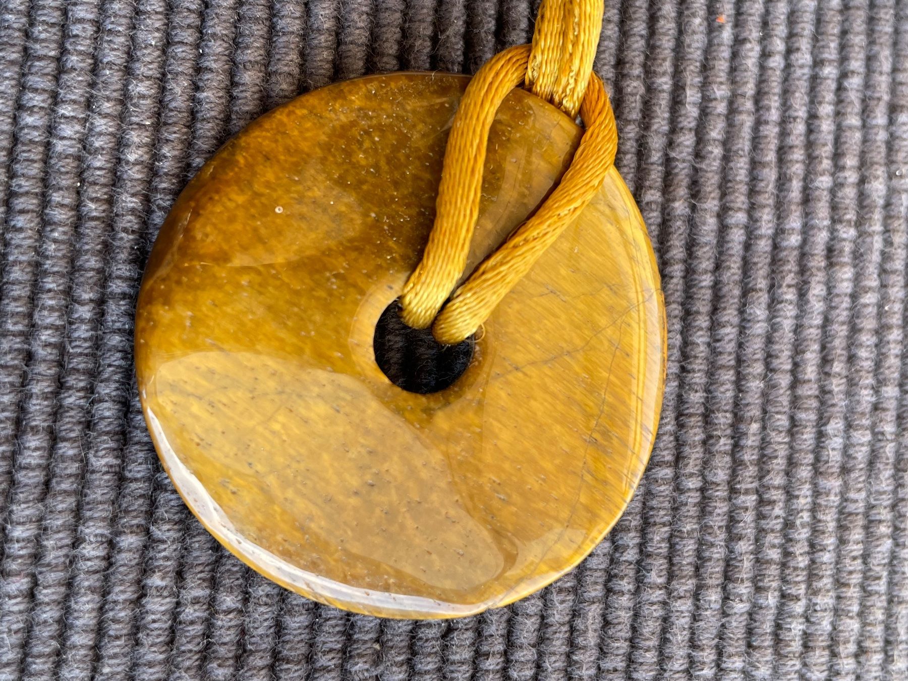 Catenine: Kette mit Tigerauge Anhänger – Usato da Rümlang venduto da euqinom16 2
