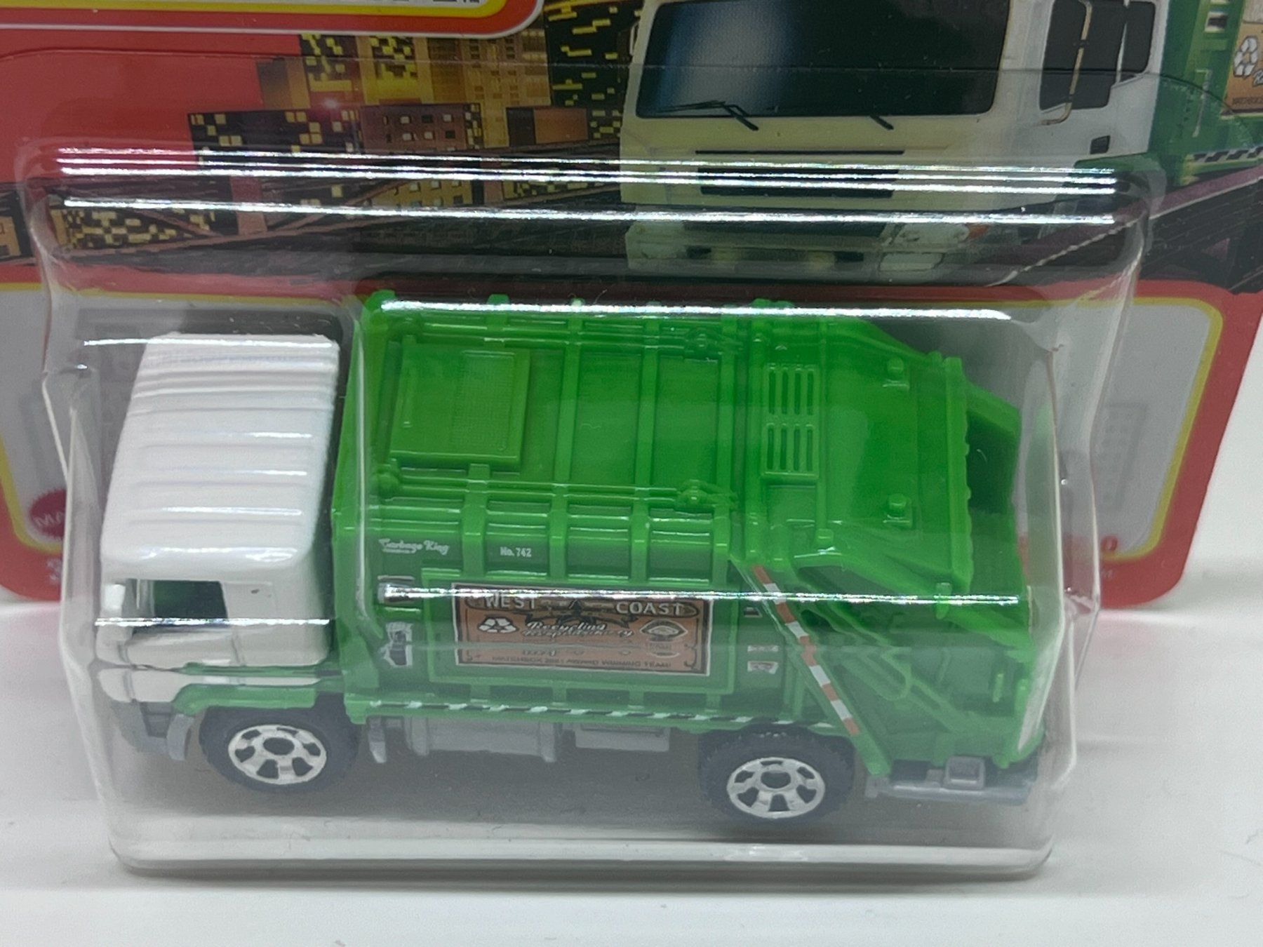 Matchbox Modellautos: Matchbox Garbage King – Neu und originalverpackt aus Wildegg von LaaBoutique 2
