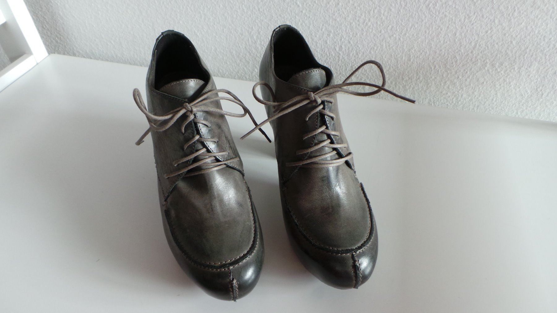 Damenschuhe: VIC MATIÉ PLATEAU-SCHNÜRSCHUHE – Neu (gemäss Beschreibung) aus Eschenbach SG von Lady020 1