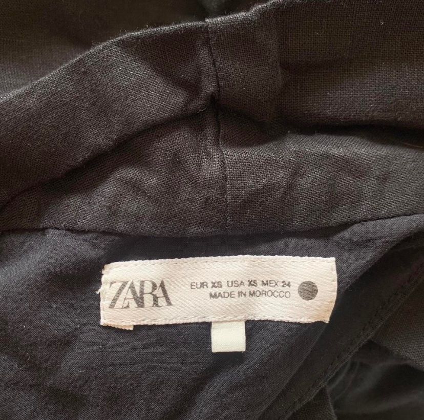 Zara Top: Schwarzes Zara Top – Usato da Bern venduto da sel_v6l2 3