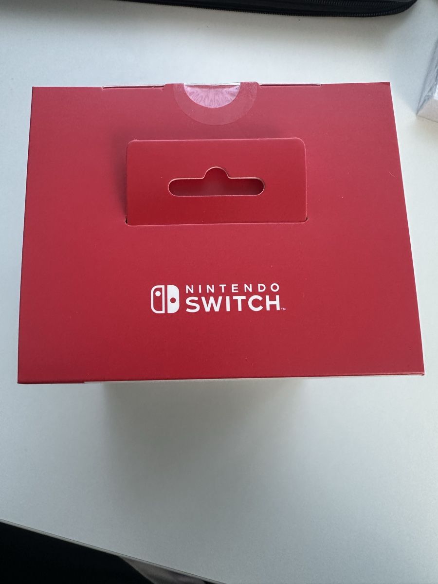Nintendo Adapter & Kabel: Nintendo Switch Joy-Con Ladestation - Original Verpackt! – Neu und originalverpackt aus Meilen von ninifee20 1