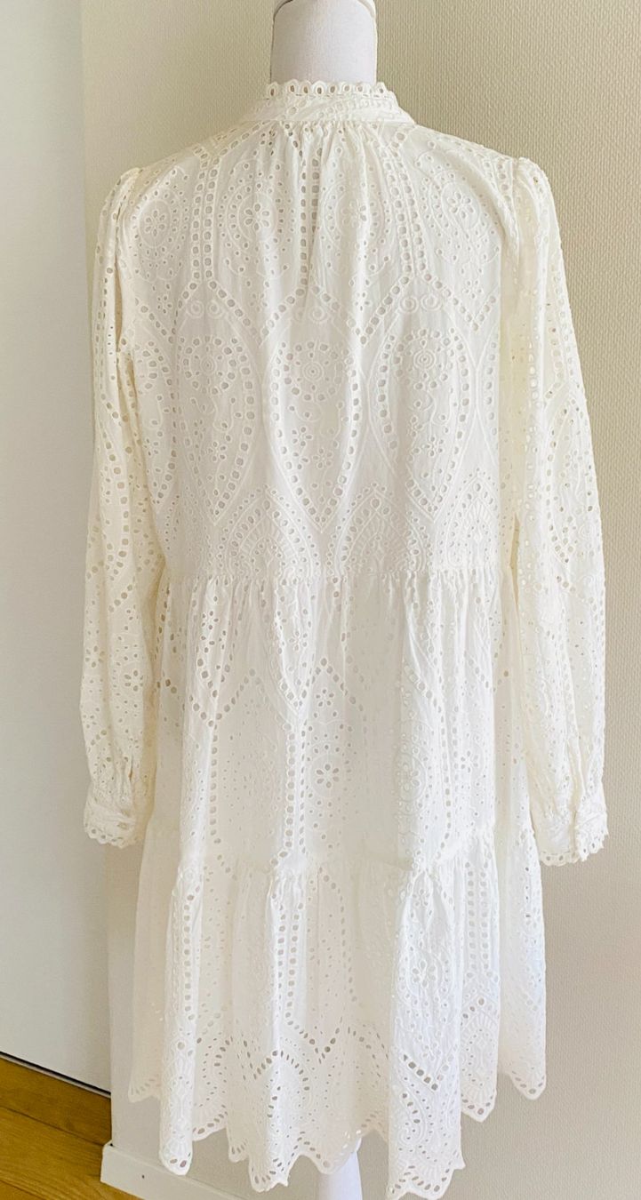 Vestiti: YAS: Sommerkleid: Offwhite, M, NP 75 – Usato da Gunten venduto da divertimenti 4