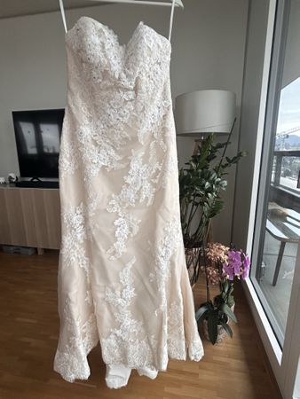 Brautkleid