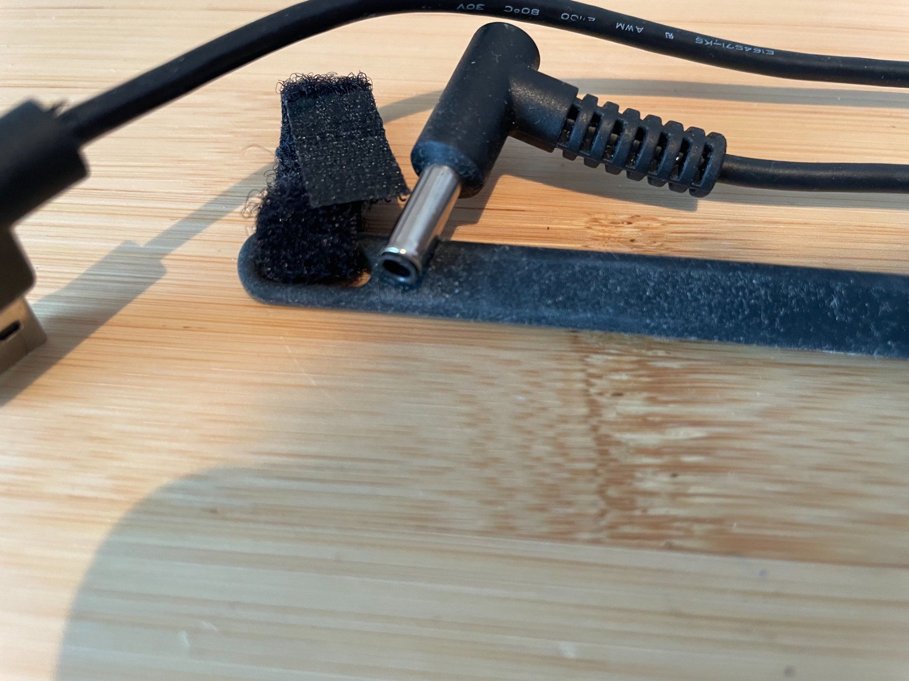 Hewlett Packard Unità & Adattatore: Adaptateur pour docking station - HP HSA-B006 – Usato da Petit Lancy venduto da gil_hr6v 1