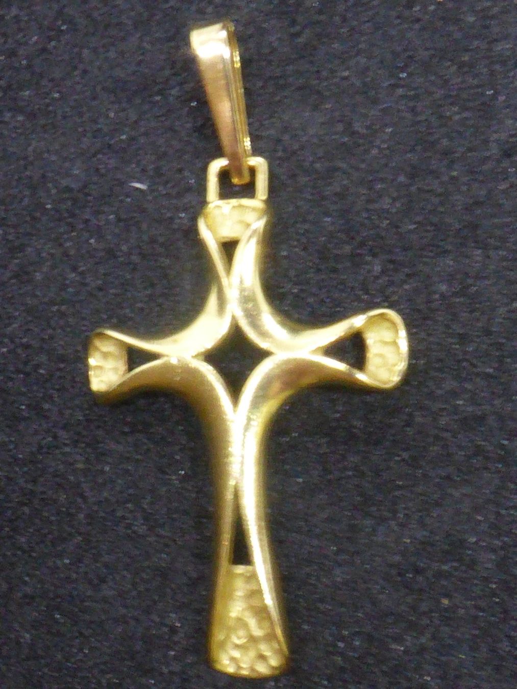 Ciondoli: Croix en or 750 jaune – Usato da Porrentruy venduto da Tic-Time