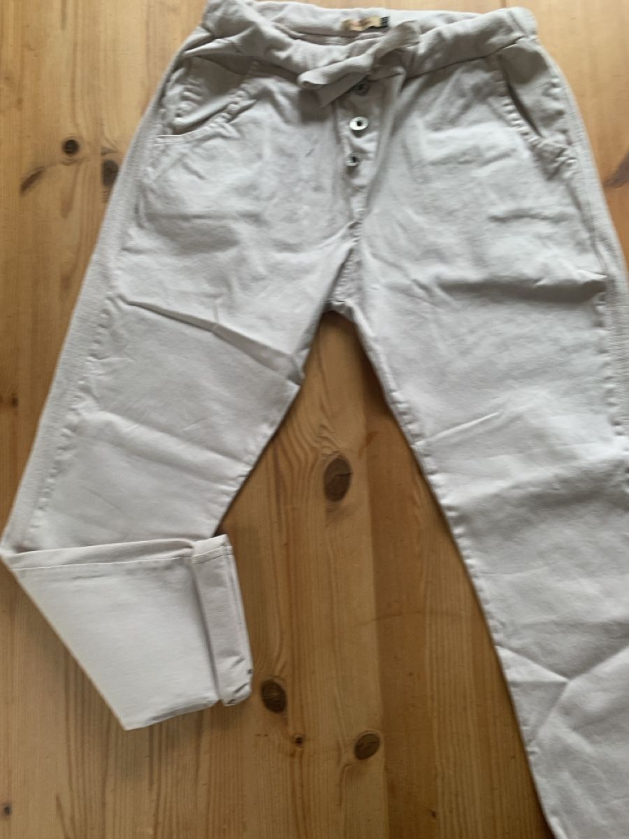 Pantaloni: Sommerhose beige Damen – Usato da Amriswil venduto da rah_hd2j