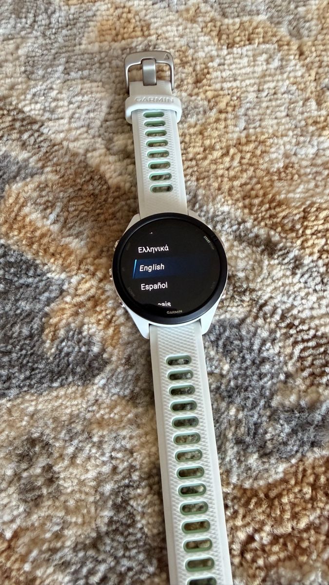 Garmin Smartwatch: Garmin Forerunner 265s weiss – D'occasion à Hausen AG par Sasa20 2