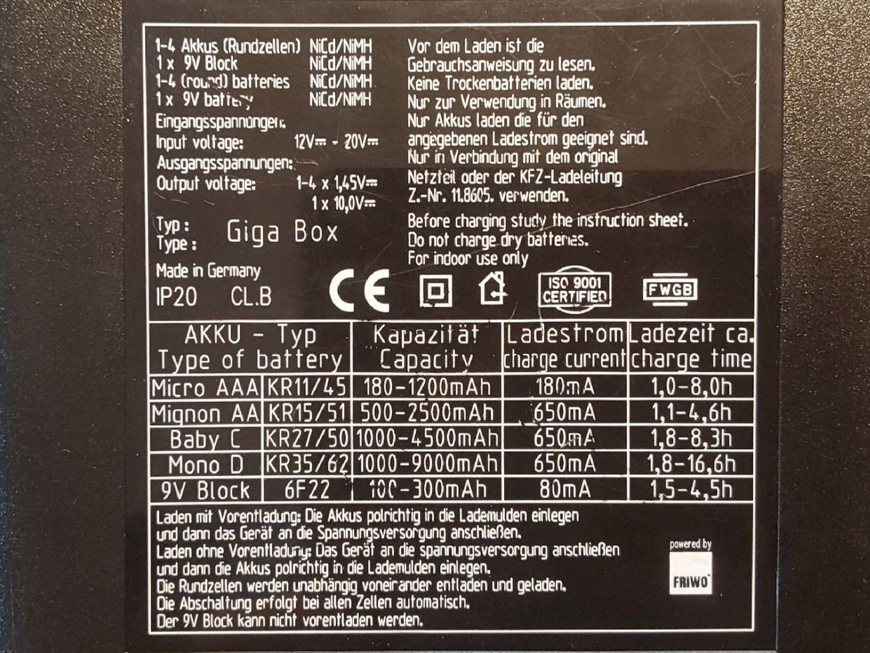 Akkus & Batterien: Giga Box Batterieladegerät Compit – Gebraucht aus Köniz von scopello12 2