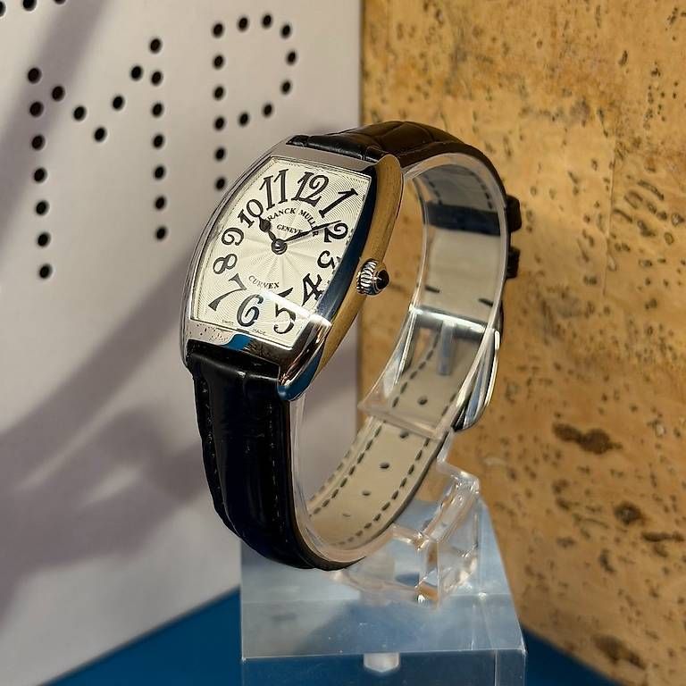 Uhren: Franck Muller Cintrée Curvex 1752QZ – Gebraucht aus Genève von minty.watches 1