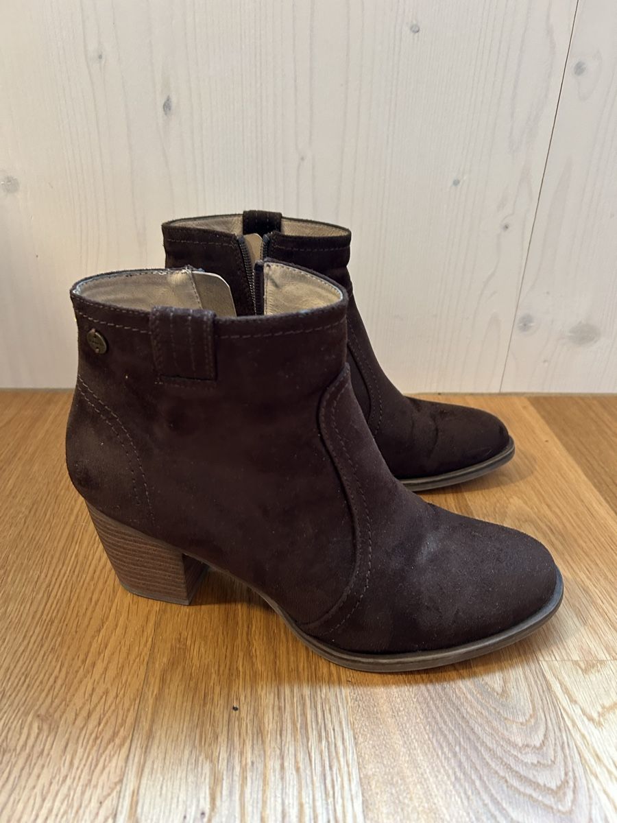 Bench Scarpe da donna: Stiefeletten Bench – Usato da Lengnau AG venduto da Anni_Mo