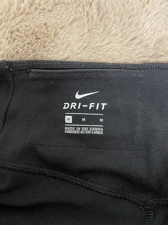 Leggings: Nike Leggins schwarz – Usato da Gerzensee venduto da mil_792n 2