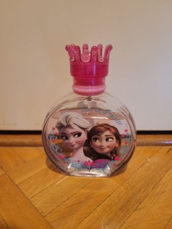Parfum Reine des neiges 100ml (très peu utilisé)