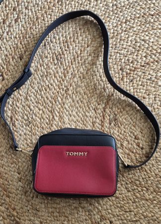 Tommy Hilfiger Umhängetasche