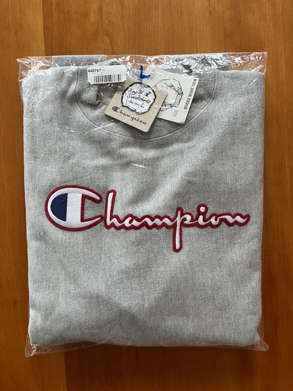 Champion Maglioni & Felpe: Champion Crew Sweatshirt - taille L – Nuovo e nell'imballaggio originale da Genève venduto da chipshark 1