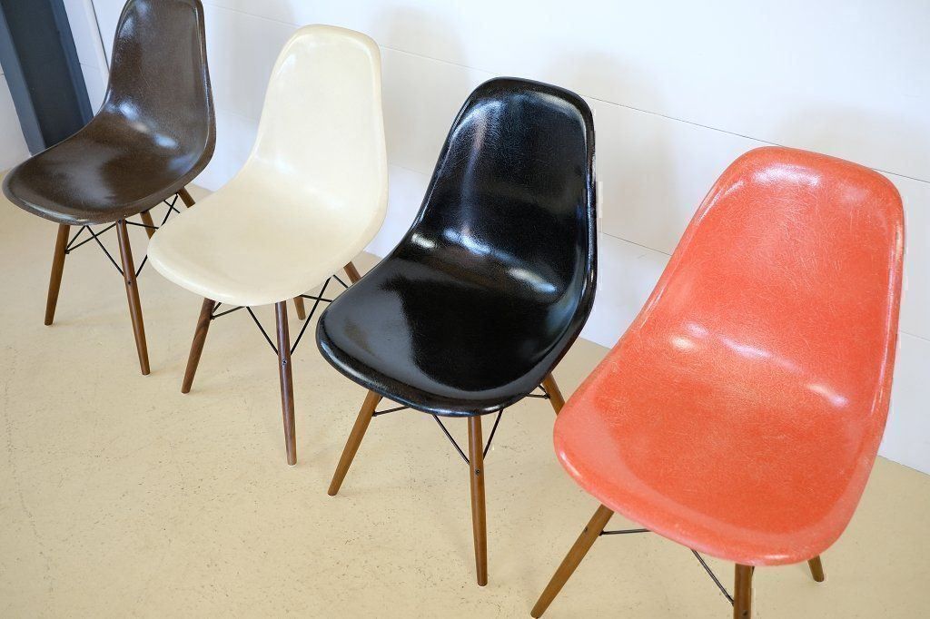 Herman Miller Sedie: Eames Fiberglas Stühle, Hermann Miller – Usato da Meinisberg venduto da atelier_TILIJA 4