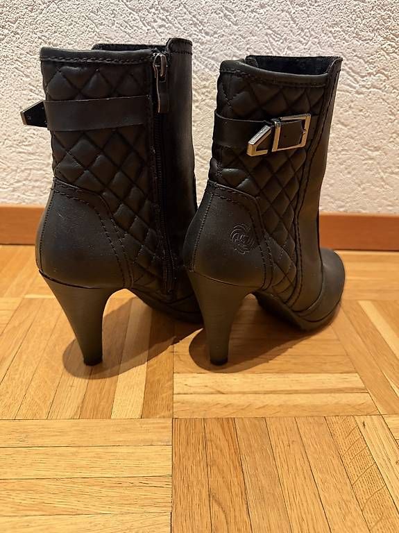 Scarpe da donna: Stiefeletten MT Gr. 39 – Usato da Amriswil venduto da Real01 1