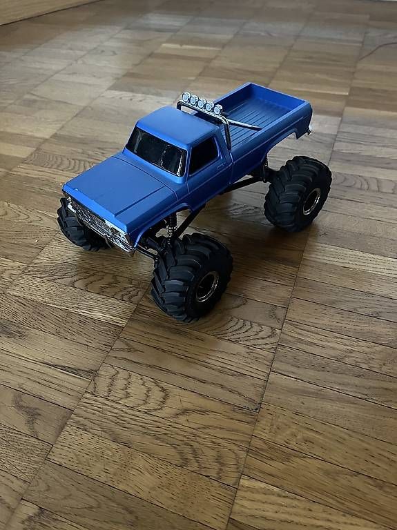 RC Modellbau: Ferngesteuerter Truck – Gebraucht aus Jona von Homermarket