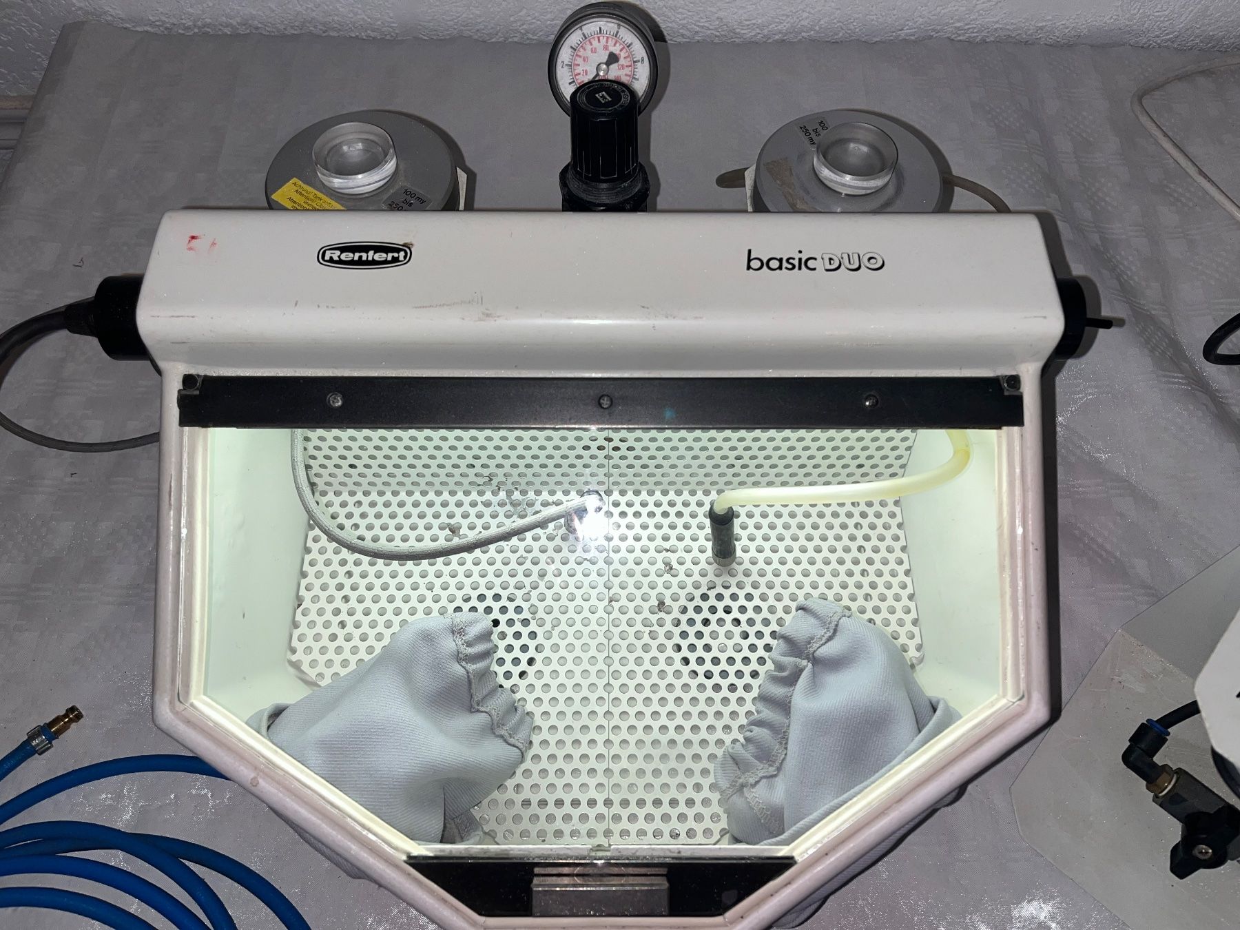 Attrezzature mediche: Renfert Basic Duo Sandstrahler Zahntechnik Labor Werkstatt – Usato da Illighausen venduto da remi