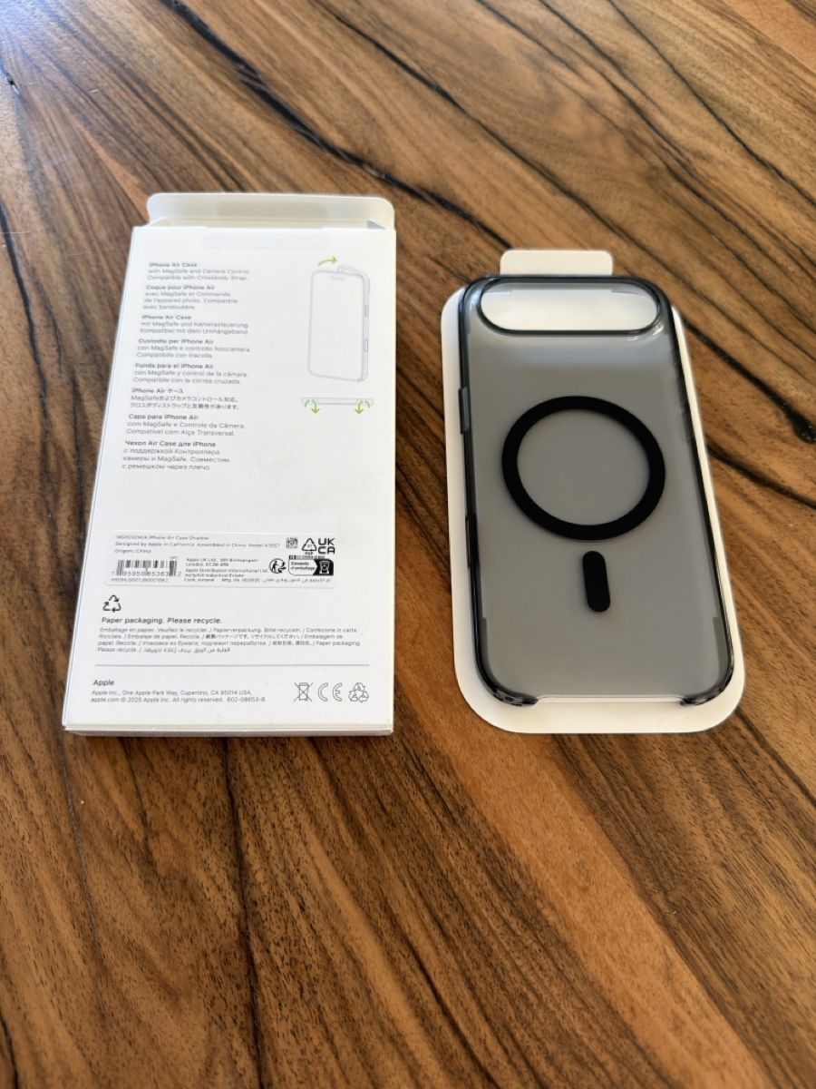 Apple Covers & Schutzfolien: Apple iPhone Air Case – Neu und originalverpackt aus St.Gallen von Ha-Ha 1